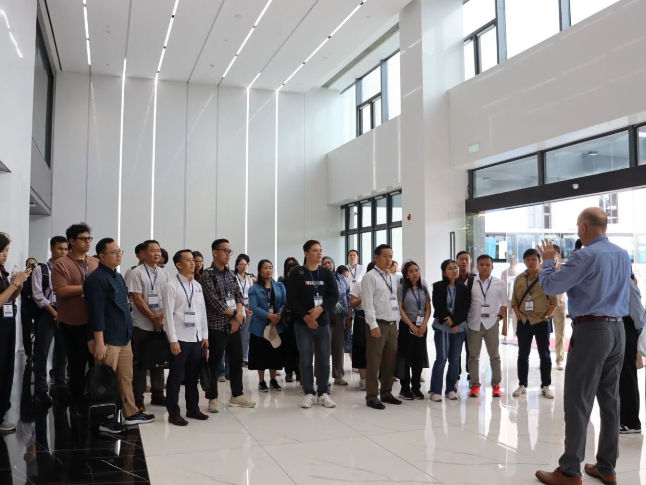 東盟自貿(mào)協(xié)定升級綠色貿(mào)易研修班到訪嘉戎技術(shù)